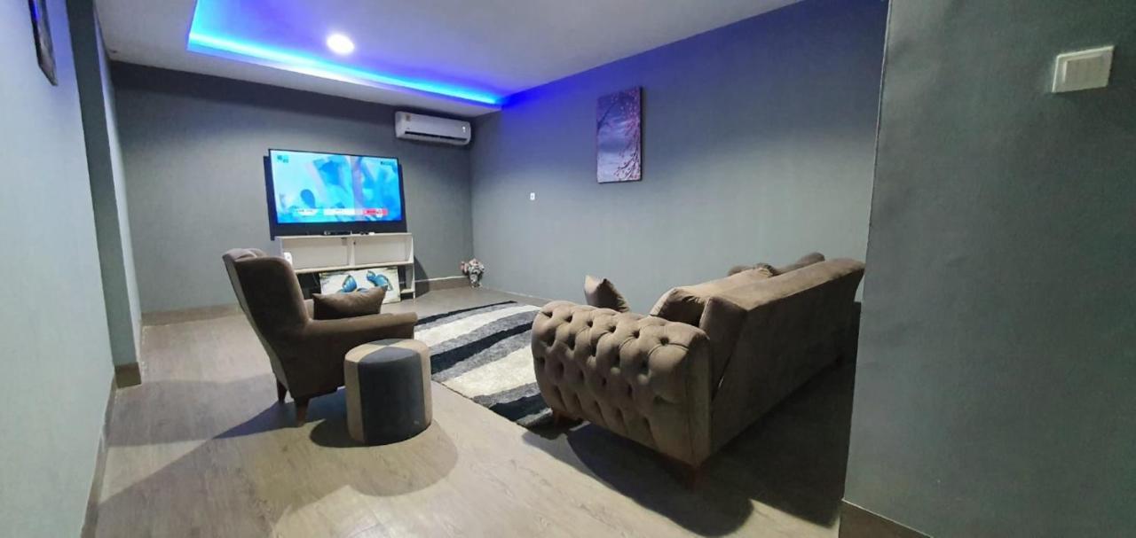 Legon City Mall Short Stay Apartments For Business And Vacation - East Legon Аккра Екстер'єр фото