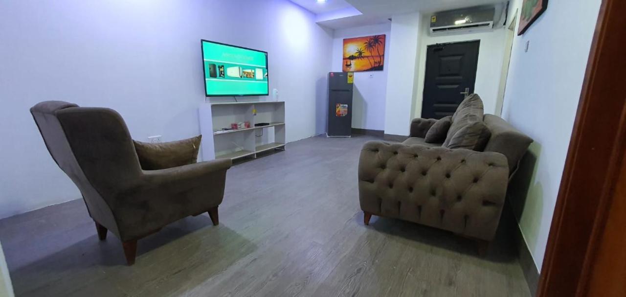 Legon City Mall Short Stay Apartments For Business And Vacation - East Legon Аккра Екстер'єр фото