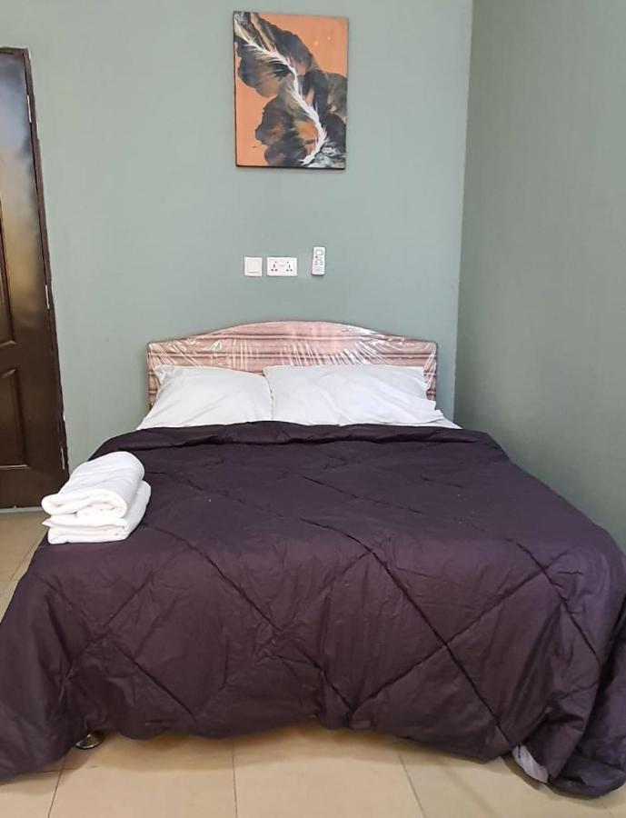 Legon City Mall Short Stay Apartments For Business And Vacation - East Legon Аккра Екстер'єр фото