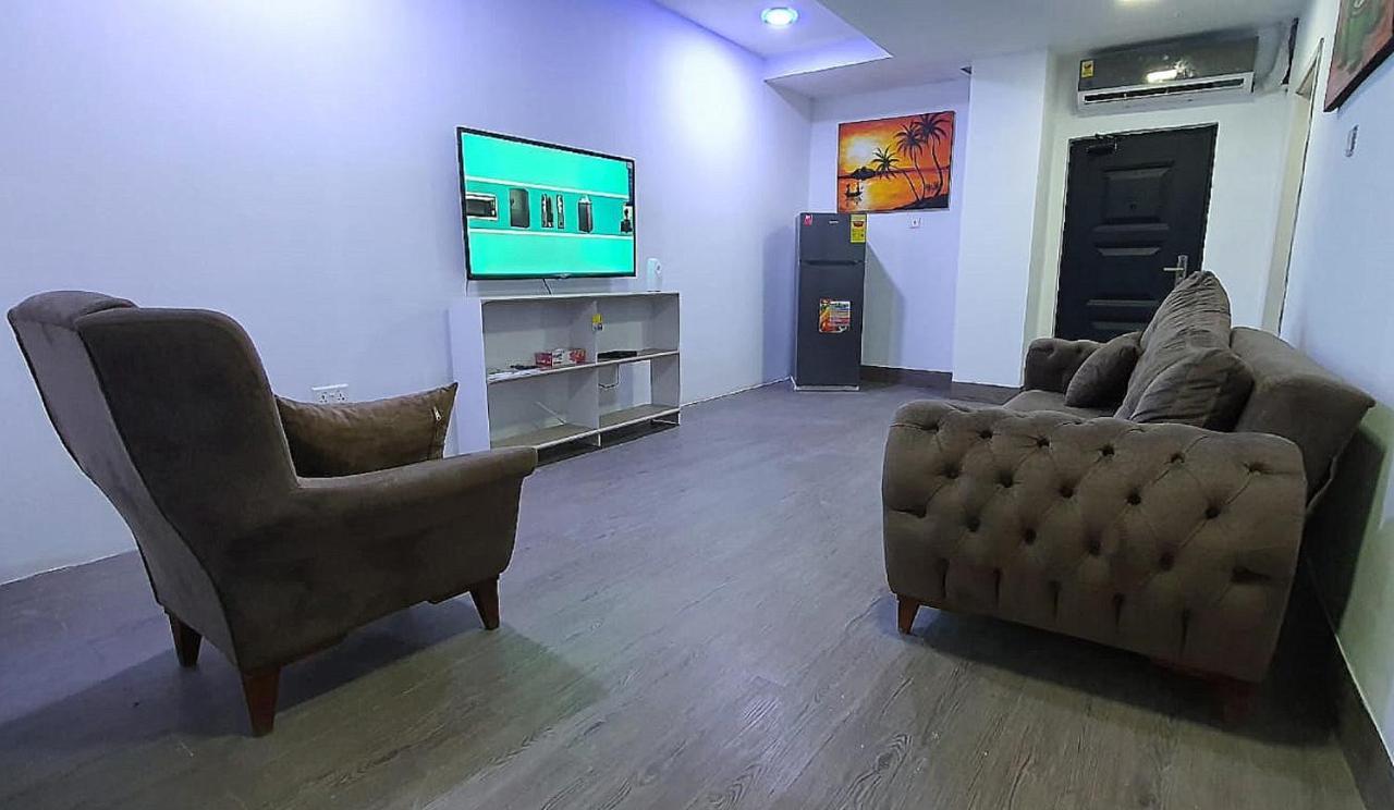 Legon City Mall Short Stay Apartments For Business And Vacation - East Legon Аккра Екстер'єр фото