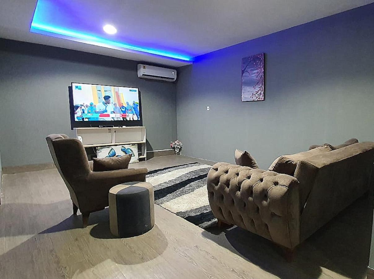 Legon City Mall Short Stay Apartments For Business And Vacation - East Legon Аккра Екстер'єр фото