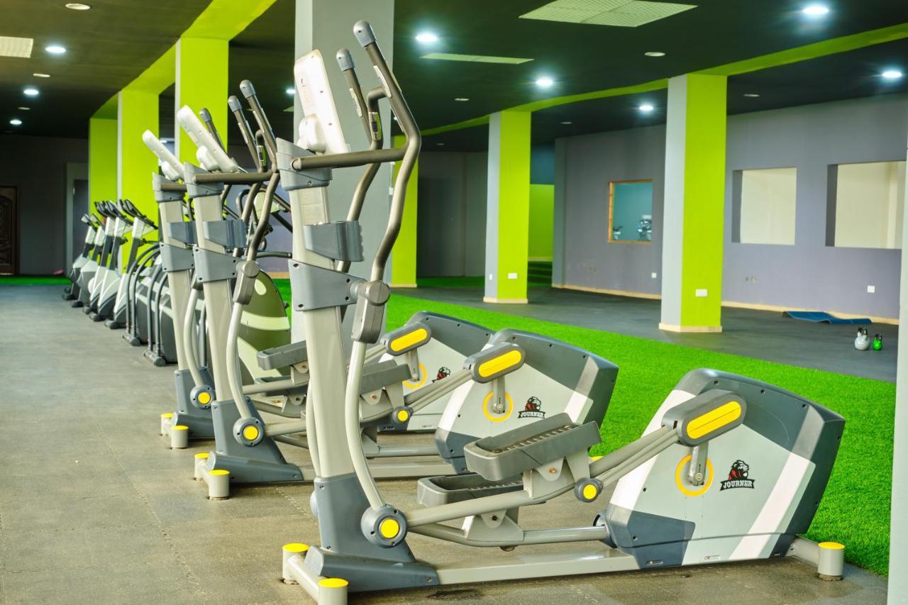 Legon City Mall Short Stay Apartments For Business And Vacation - East Legon Аккра Екстер'єр фото