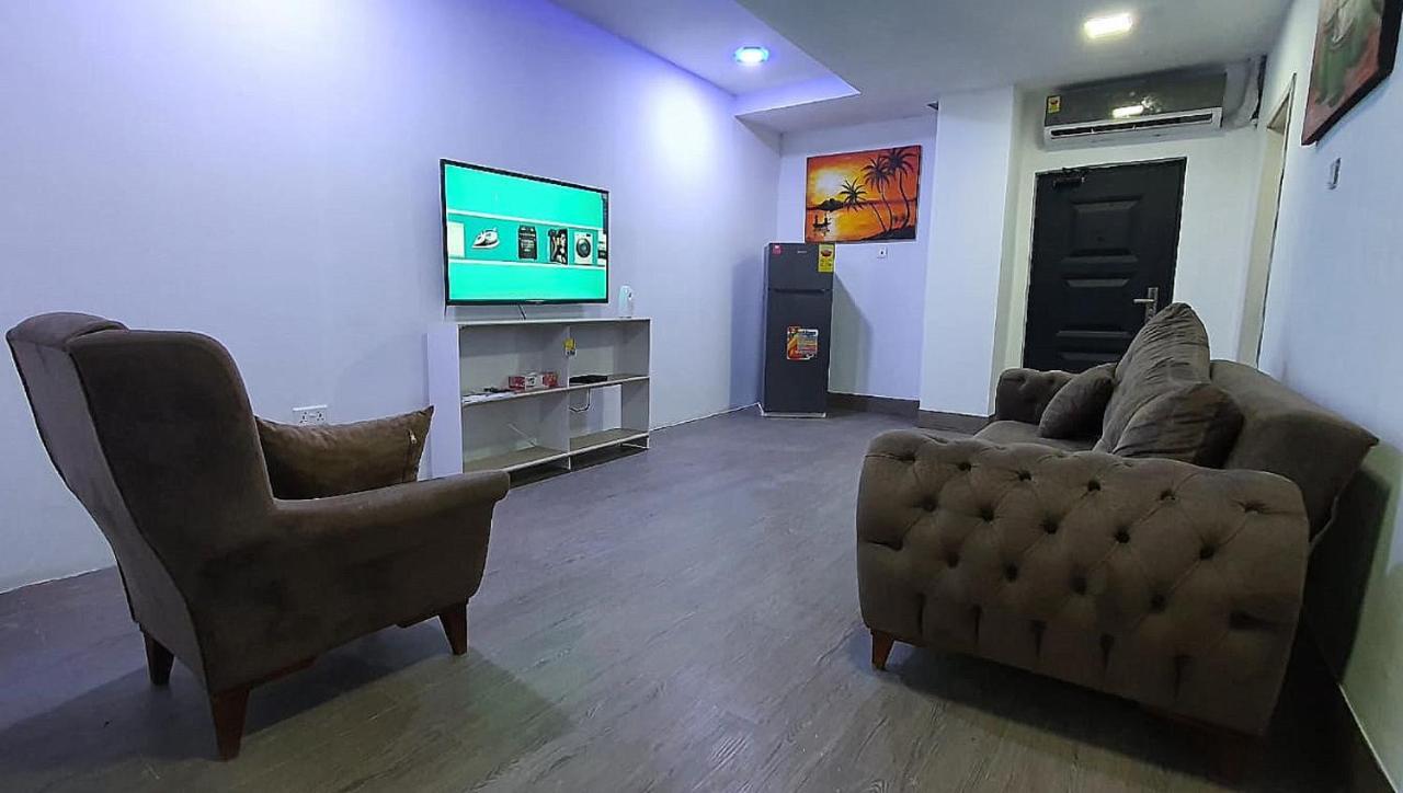 Legon City Mall Short Stay Apartments For Business And Vacation - East Legon Аккра Екстер'єр фото