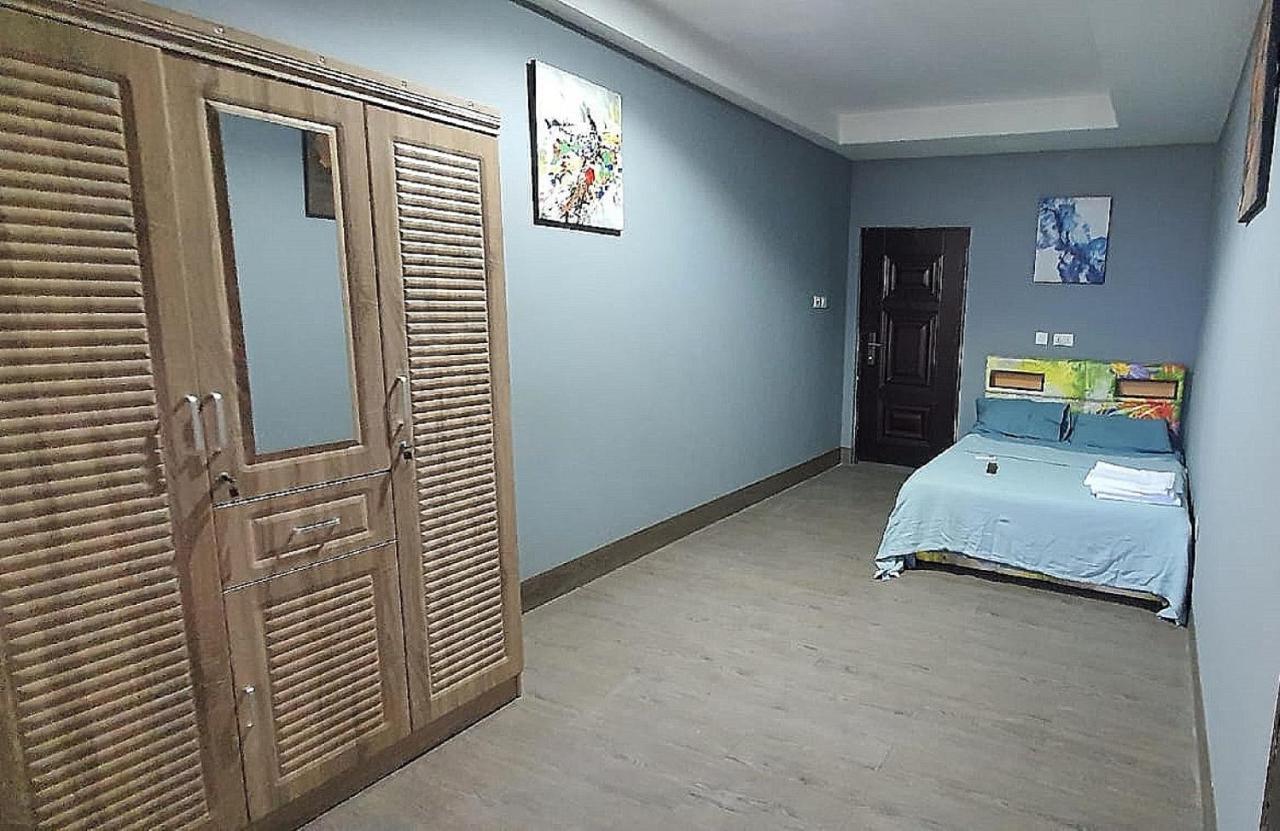 Legon City Mall Short Stay Apartments For Business And Vacation - East Legon Аккра Екстер'єр фото