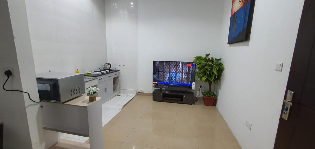 Legon City Mall Short Stay Apartments For Business And Vacation - East Legon Аккра Екстер'єр фото